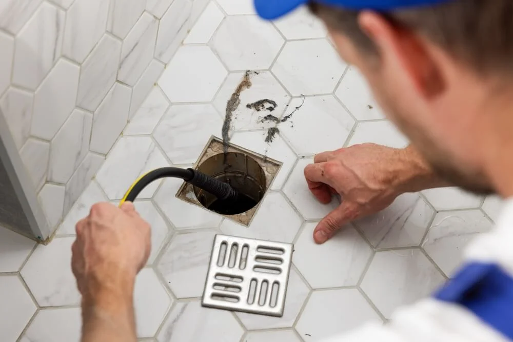 Drain cleaning service in Tillsonburg
